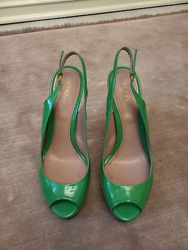 Личные вещи: Женские туфли-лодочки с открытым мысом (peep-toe), ярко‑красные. - — 4