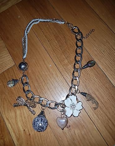 Ogrlica juicy couture fazon. Nova