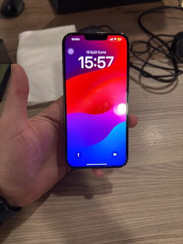 piltə qiyməti: IPhone 13 Pro Max, 256 GB, Sierra Blue, Barmaq izi, Face ID, Simsiz şarj