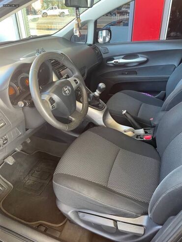 Toyota: Toyota Auris: 1.4 l. | 2011 έ. Χάτσμπακ — 11