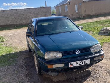 Volkswagen: Volkswagen Golf: 1993 г., 1.8 л, Механика, Бензин, Хэтчбэк