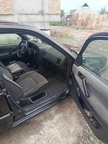 пороги passat b3: Volkswagen Passat: 1991 г., Механика, Седан — 4