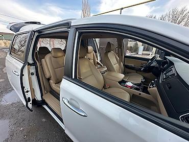 Kia: Kia Carnival: 2019 г., 2.2 л, Автомат, Дизель, Минивэн — 9