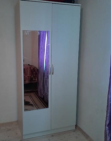 Dolablar: İşlənmiş, 2 qapılı, Güzgülü, Ağ, Açılan, Düz dolab — 1