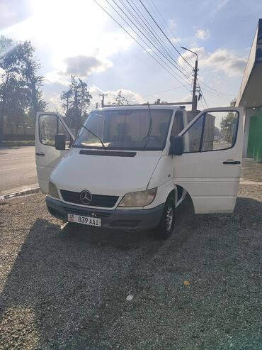 Легкий грузовой транспорт: Легкий грузовик, Mercedes-Benz, Стандарт, 1,5 т, Б/у