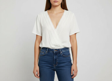 sinsay basic t shirty: Sinsay, Жіноча блуза, розмір L