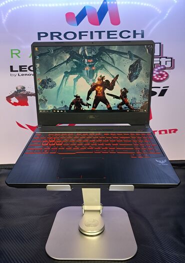 2 ci el laptop: AMD Ryzen 5, 8 GB, 15.6 "