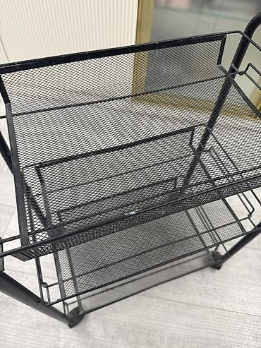 iskaflar: Metal meshli 3 mərtəbəli servis/saxlama arabası - Material: tozboya — 1