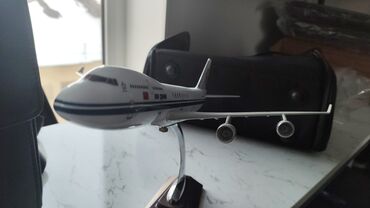 модели кораблей: Продается модель самолета Boeing 747 Air China Размер: 33 см