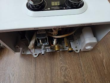 pitiminutkalar islenmis: Su qızdırıcısı Electrolux GWH 12 NanoPlus 2.0 Əla vəziyyətdə — 7