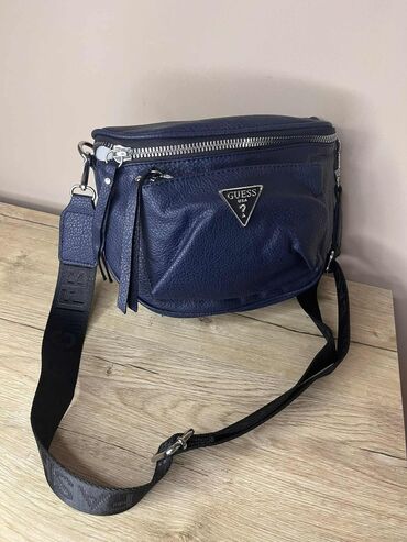 Torbe: Torba oko struka, Chloé, Materijal: Lakovana koža — 2