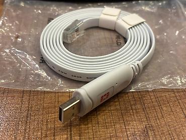 Фото и видеокамеры: USB-RJ45 konsol kabeli Qutudan çıxarılmış, istifadə edilməyib, tam — 1