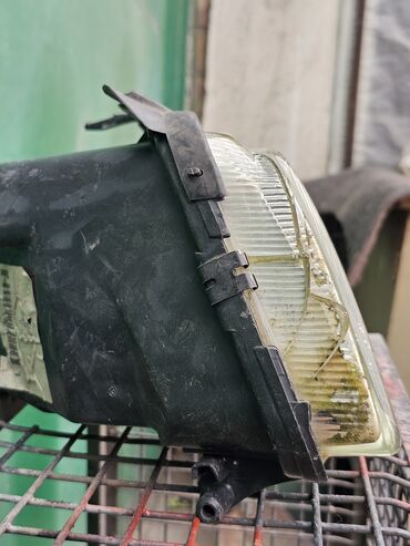 Передние фары: Передняя левая фара Audi 1996 г., Б/у, Оригинал, Германия — 5