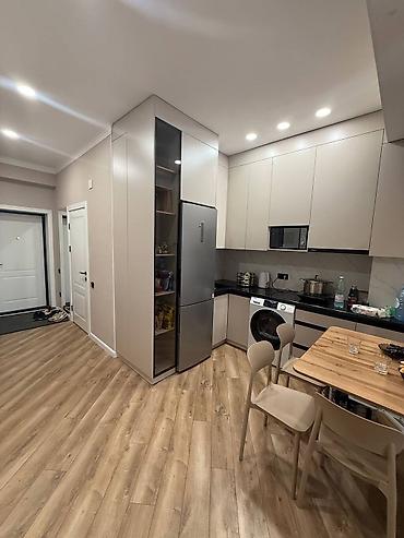 квартира одно комнатный: 1 комната, 35 м², 2 этаж — 8