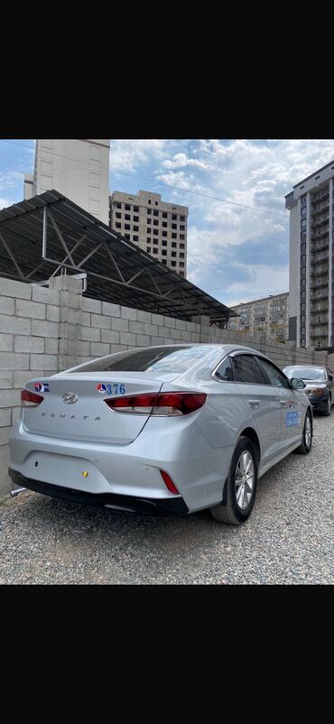 хюндай саната 2010: Hyundai Sonata: 2018 г., 2 л, Автомат, Газ, Седан