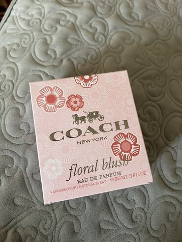 Ətriyyat: Coach New York Floral Blush ətrinin 90 ml-lik qablaşdırılması lalafo.az -da Ətriyyat: Coach New York Floral Blush ətrinin 90 ml-lik qablaşdırılması