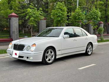320: Mercedes-Benz E 320: 2001 г., 3.2 л, Автомат, Бензин, Седан