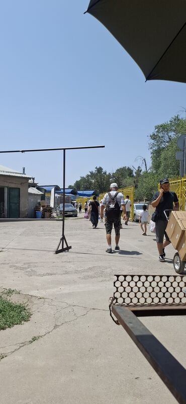 Бинокли: Бинокль с увеличением 20x и объективом 50 мм. Корпус черного цвета с — 7