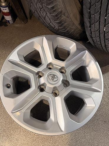 Литые Диски R 17 Toyota, Комплект, отверстий - 6, Б/у