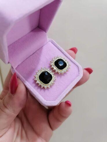 Minđuše: Mindjuse 800 — 16