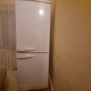 уста холодильник: Муздаткыч Колдонулган, Эки камералуу, No frost, 62 * 160 * 60