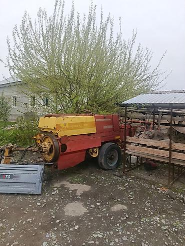 комбикорм гранулы: Пресс-подборщик тюковый New Holland 935 - Тип: прицепной тюковый — 1