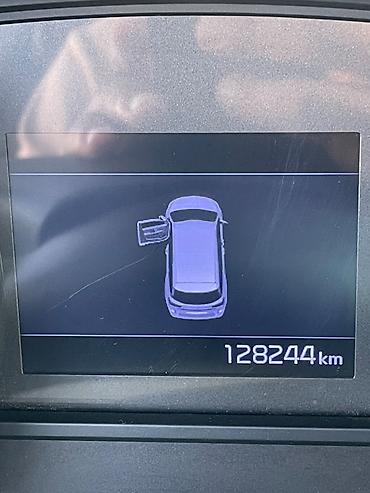 карнивал продажа: Kia Carnival: 2019 г., Минивэн — 3