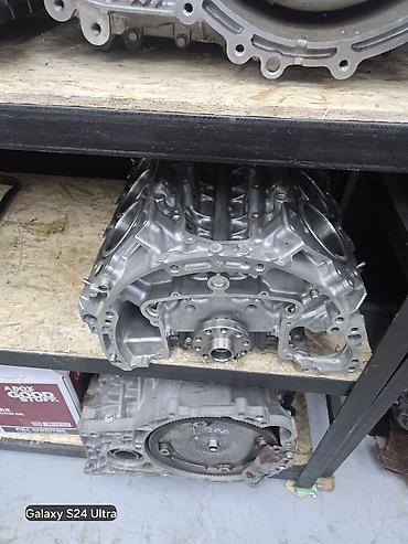 Двигатели, моторы и ГБЦ: Двигатели и комплектующие для автомобилей Предлагаются к продаже: - — 3