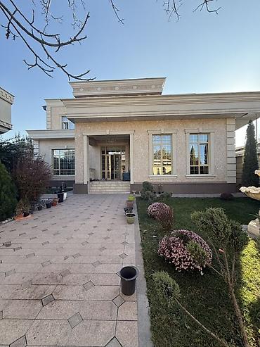 Продажа коттеджей и домов: 🔥 Продаётся добротный 2-этажный элитный дом в престижном районе! 📍 — 1