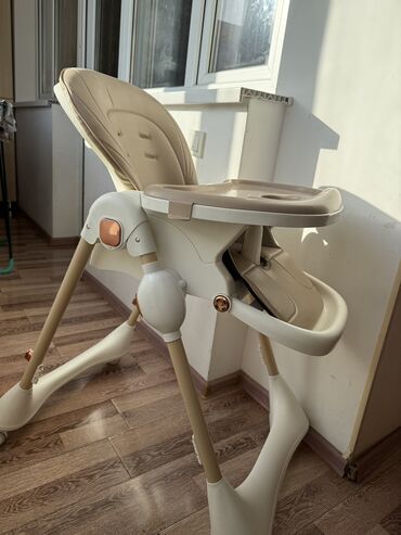 стульчик для кормления недорого: Стульчик для кормления, Б/у, Другой бренд, Трансформер, Электронный, цвет - Бежевый, Самовывоз