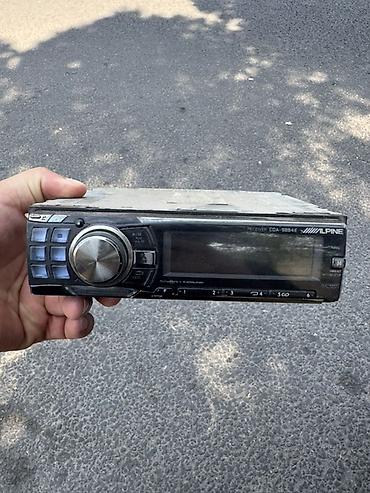 jack e4: Автомагнитола Alpine CDA-9884E (1 DIN) - Формат: 1 DIN, съёмная — 1