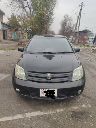 Toyota: Toyota ist: 2003 г., 1.5 л, Автомат, Бензин, Хэтчбэк