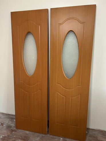 пластиковые двери для ванны: Дверь с окнами, Распашная, Б/у, 2 *60, Самовывоз