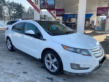 Chevrolet: Chevrolet Volt: 2012 г., 1.4 л, Типтроник, Электромобиль, Седан