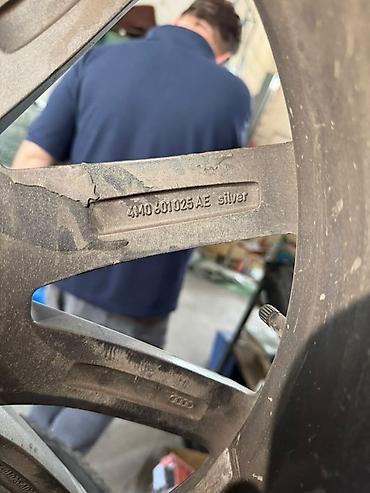 bbs 18: Комплект колес Audi на 20" - Диски: оригинальные литые Audi, 20" — 5