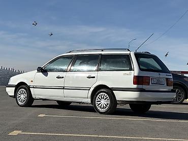 Volkswagen: Volkswagen Passat: 1994 г., 1.8 л, Механика, Бензин, Универсал — 6