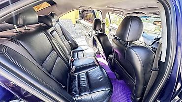 honda inside: Honda Accord: 2004 г., 2.4 л, Автомат, Газ, Седан — 6