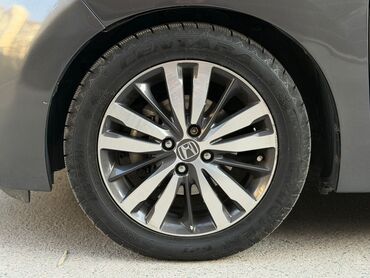 Honda: Honda Fit: 2015 г., 1.5 л, Вариатор, Бензин, Хэтчбэк — 7