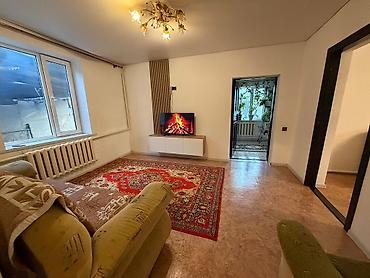 Продажа коттеджей и домов: Продается дом с большим дворовым участком 16.5 соток (фактически 20)и — 22