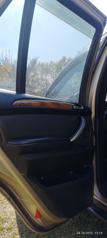 BMW: BMW X5: 2001 г., 4.4 л, Автомат, Бензин, Седан at lalafo.kg — 16 BMW: BMW X5: 2001 г., 4.4 л, Автомат, Бензин, Седан — 16