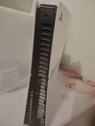 PS5 (Sony PlayStation 5): Plesdesin 5 silim 1 Tb yadas 7 gundu Alinib Almaniyadan usaga hediye — 2