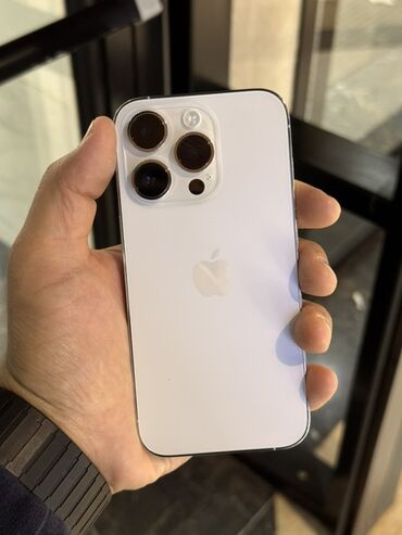 купить бэушные телефоны: IPhone 14 Pro, Колдонулган, 256 ГБ, White Titanium, Коргоочу айнек, Каптама, Кабель, 82 %