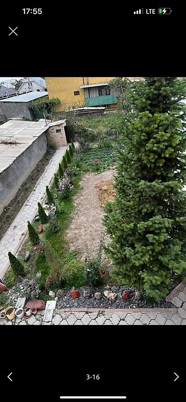 Продажа коттеджей и домов: Продается двух этажный дом с просторным подвалом и с красивым садом at lalafo.kg — 4 Продажа коттеджей и домов: Продается двух этажный дом с просторным подвалом и с красивым садом — 4