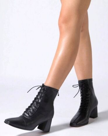 ženske jakne za zimu: Ankle boots, 36
