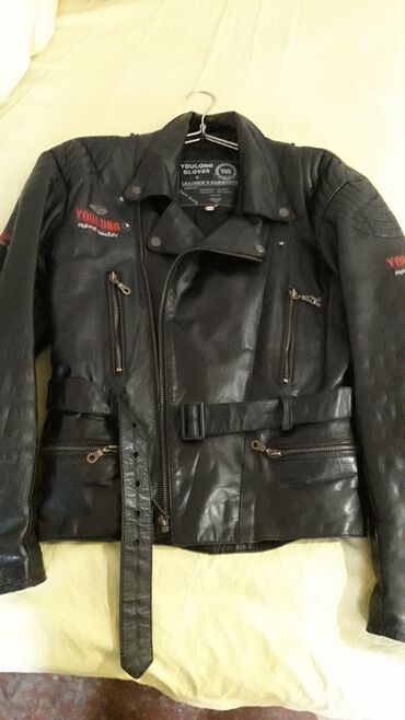 спец куртки: Куртка кожаная натур. косуха. для мотоциклистов.размер для