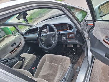 юбка на одиссей: Honda Odyssey: 1996 г., 2.2 л, Автомат, Газ, Минивэн