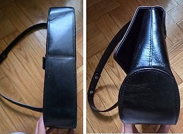 Torbe: Salvatore Ferragamo Vintage Black Leather Vara Wallet with Leather — 6