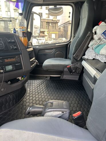 Полики: 5D Экокожа Полики Для салона Volvo, цвет - Черный, Новый, Самовывоз — 3