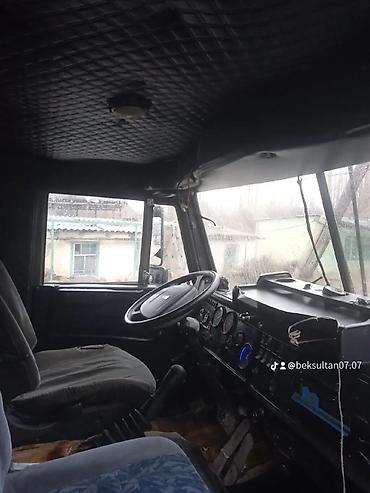 дополнительное освещение на авто: Самосвал 6x6 для строительных и дорожных работ - Полный привод 6x6 — 6