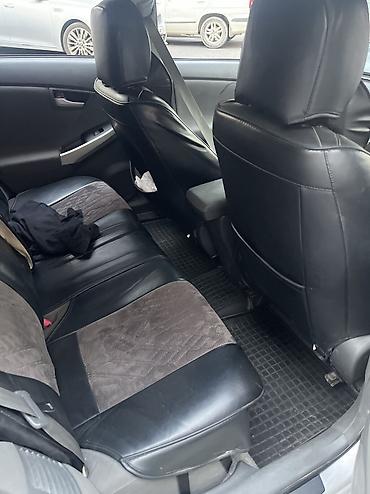 tayota progres: Toyota Prius: 2011 г., 1.8 л, Вариатор, Гибрид, Хэтчбэк — 9